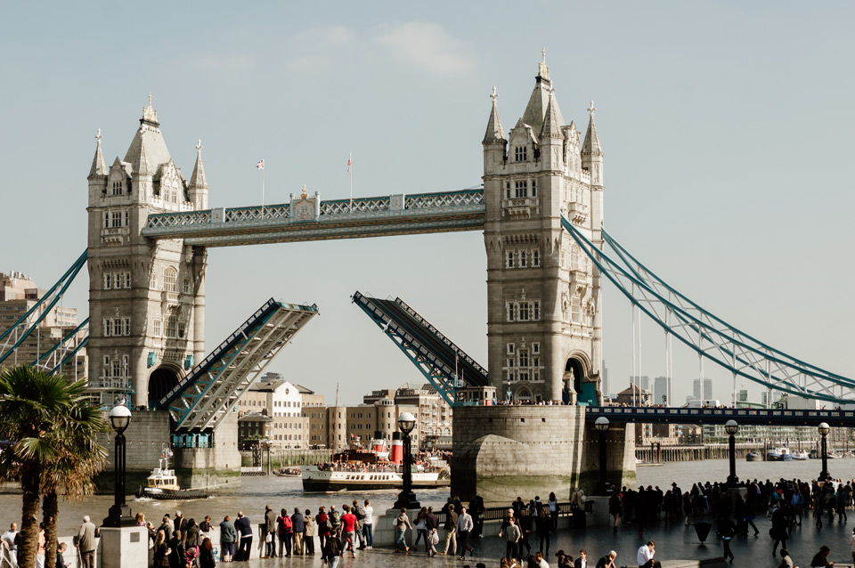 London, open Tower Bridge