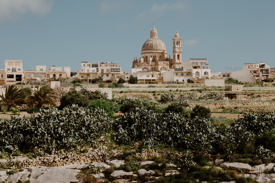 Gozo, road to Mġarr ix-Xini